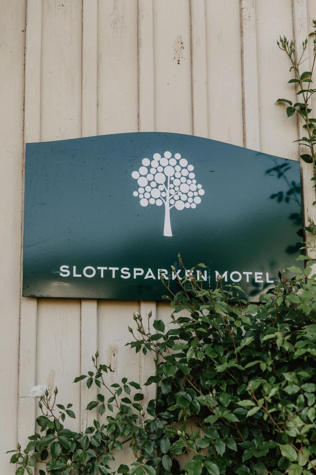 هوسكفارنا Slottsparken Motel المظهر الخارجي الصورة